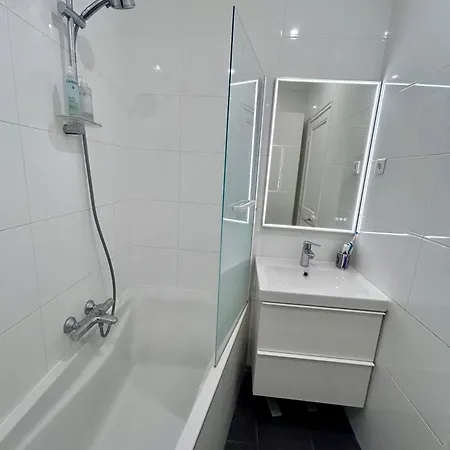 Superbe 120m2 17eme - 6p *